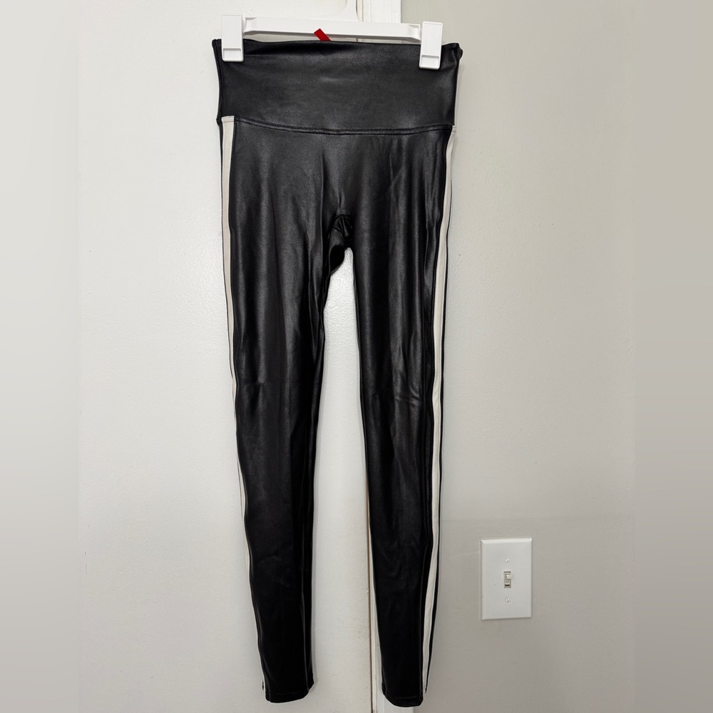 SPANX Shiny Black Leggings with white stripe